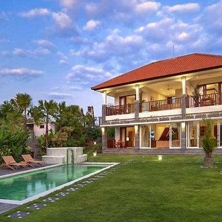 Villa Yenian By Villa Finder Canggu Kültér fotó