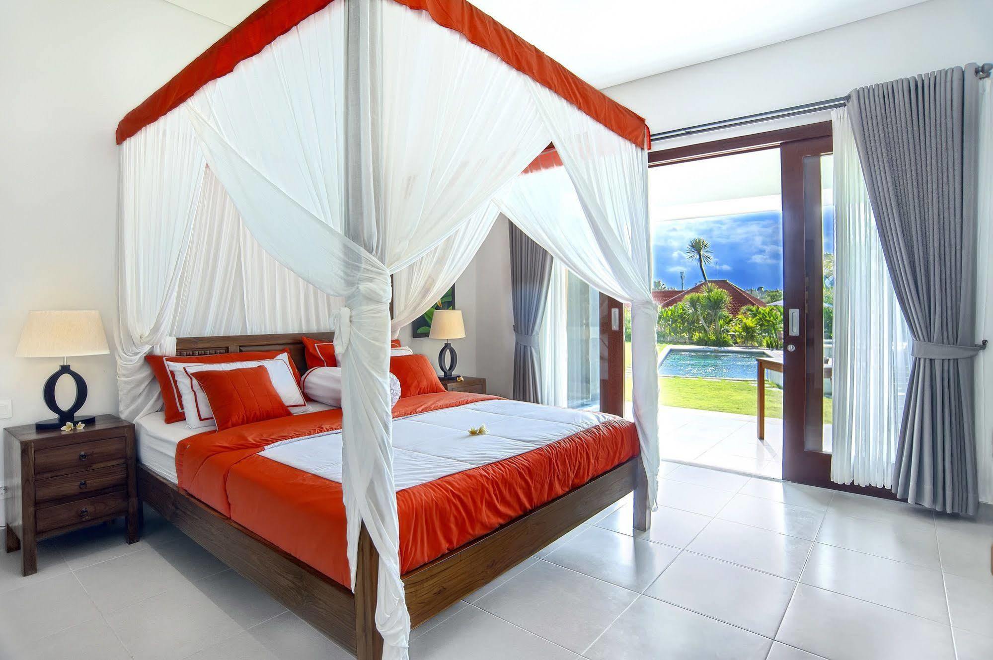 Villa Yenian By Villa Finder Canggu Kültér fotó
