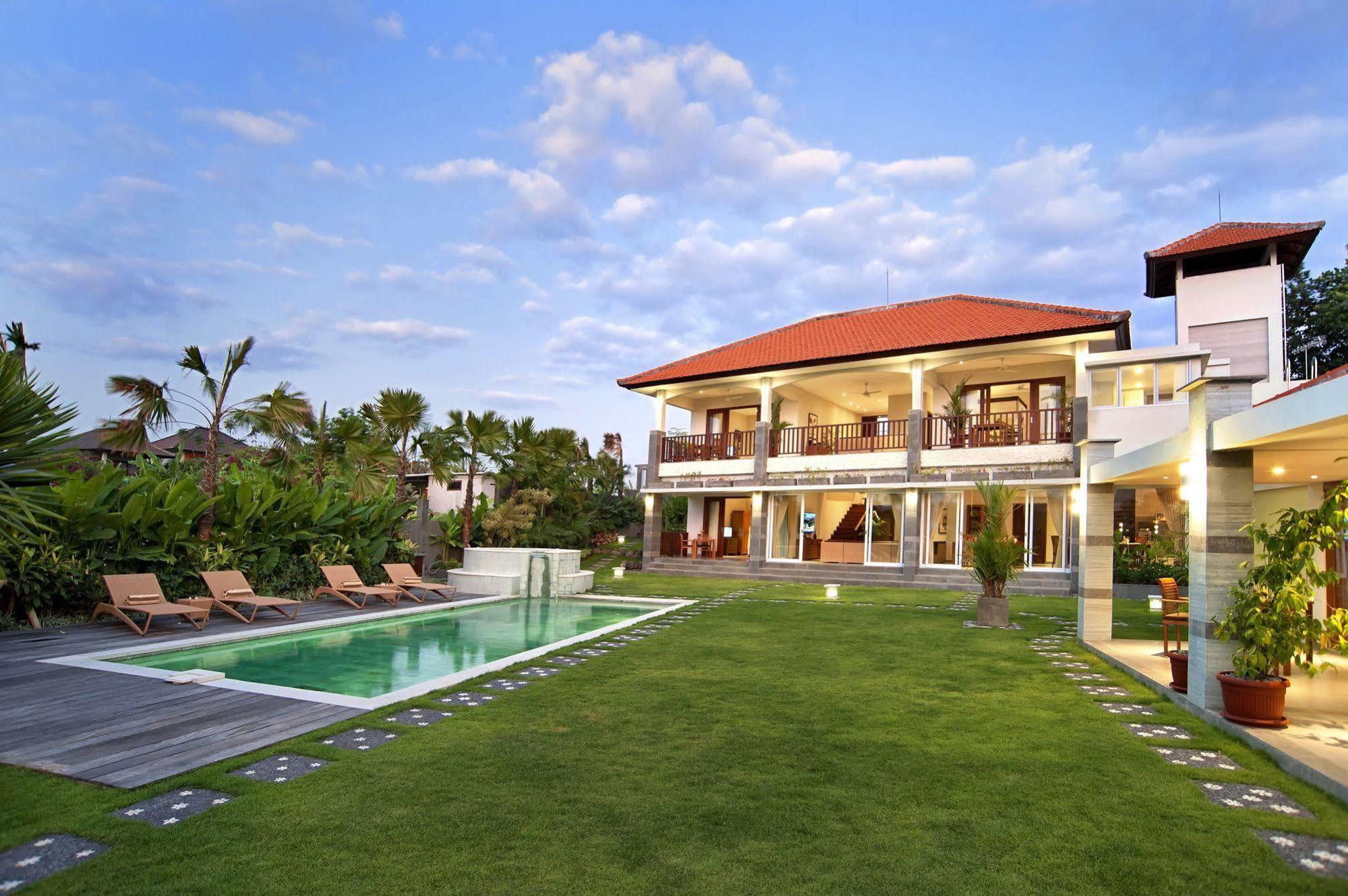Villa Yenian By Villa Finder Canggu Kültér fotó